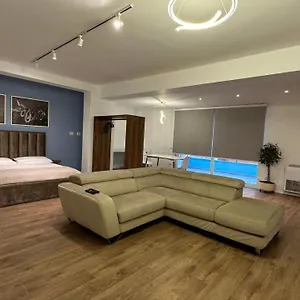  Apartment Scandinavian Al Albania