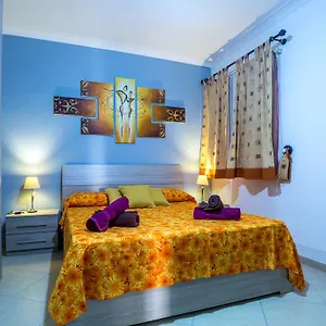  Apartment Seaview In Saint Thomas Bay Malta
